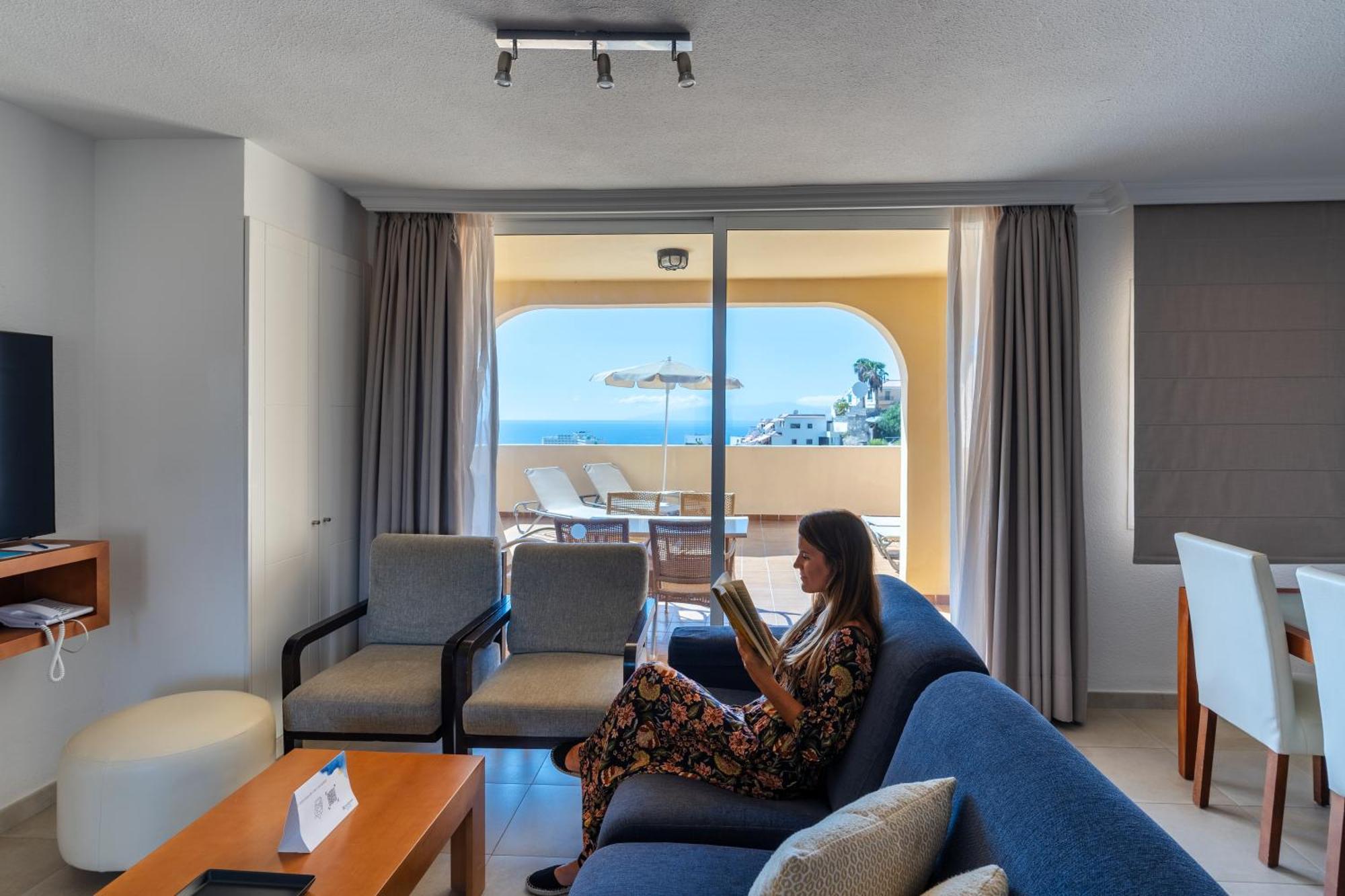 Wyndham Residences Costa Adeje Exterior foto