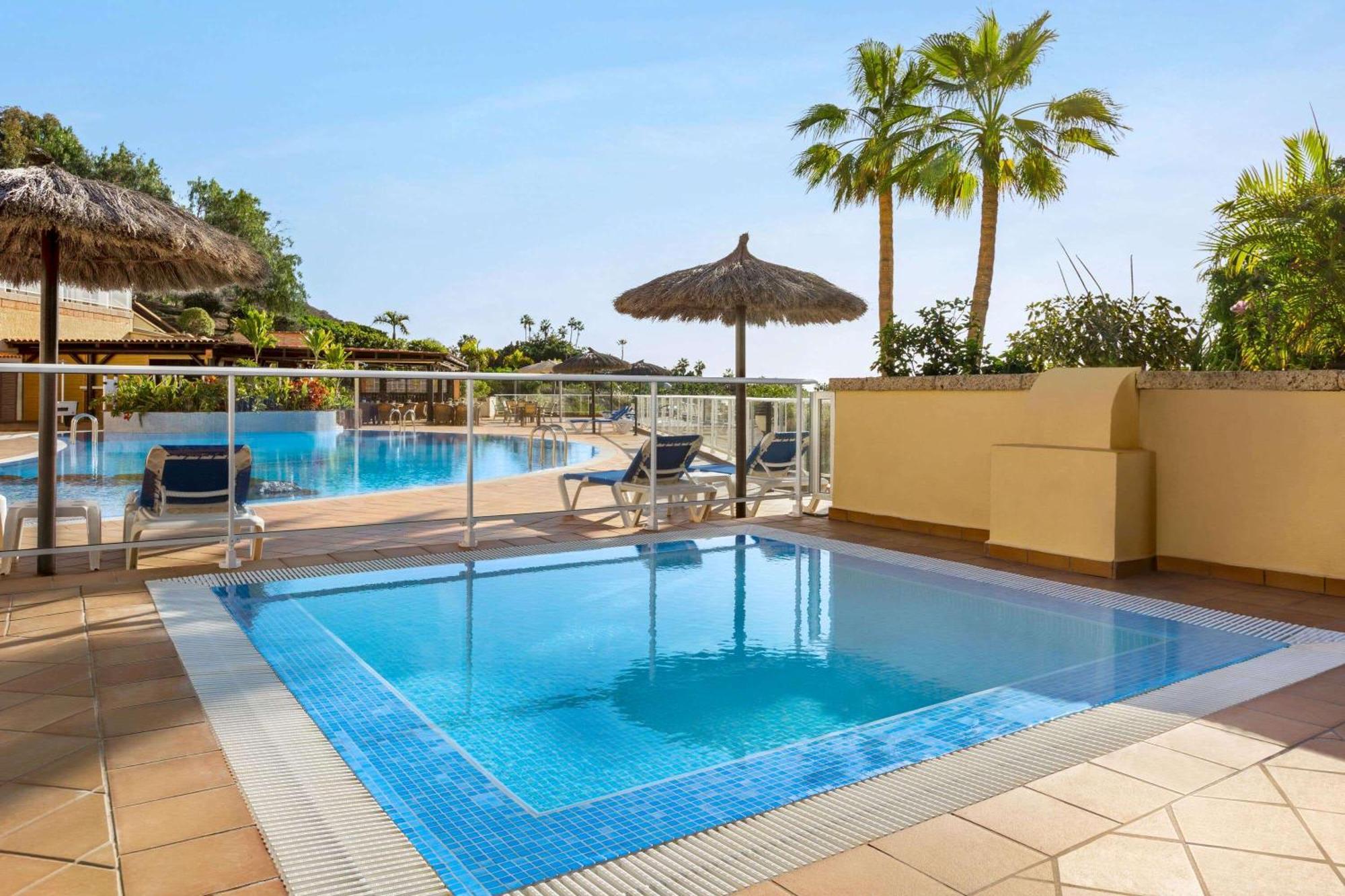 Wyndham Residences Costa Adeje Exterior foto